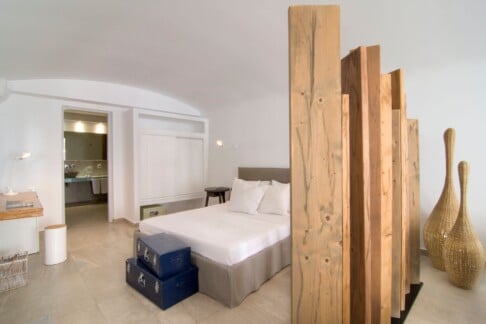 Absolute Suite Bedroom