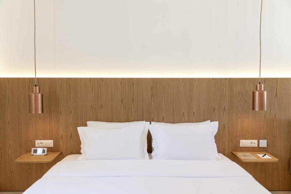 Aqua Pool Suite 5