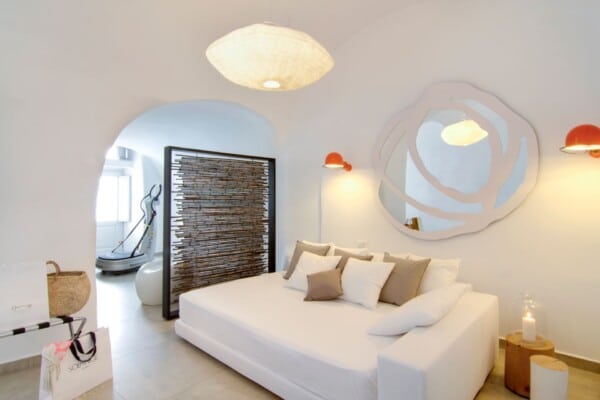 Honeymoon Living Room