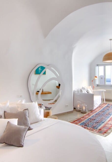 Honeymoon Lobby