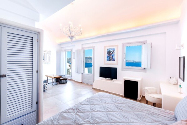 Master Bedroom (3)