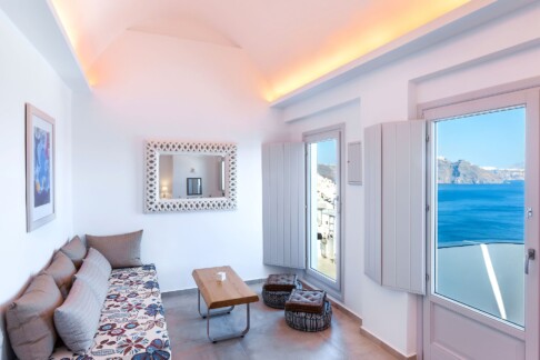 Master Sitting Area (2)