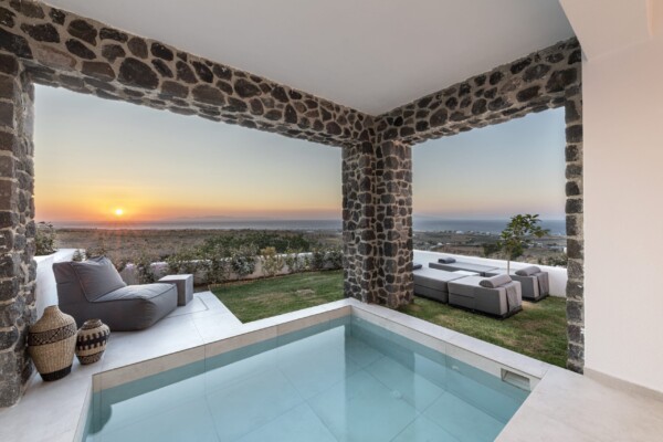 Sunset with plunge pool 11