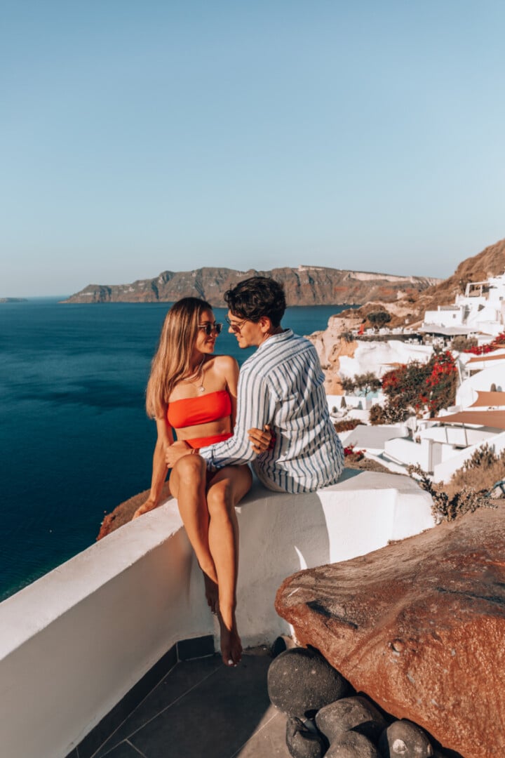 Your iconic Santorini honeymoon