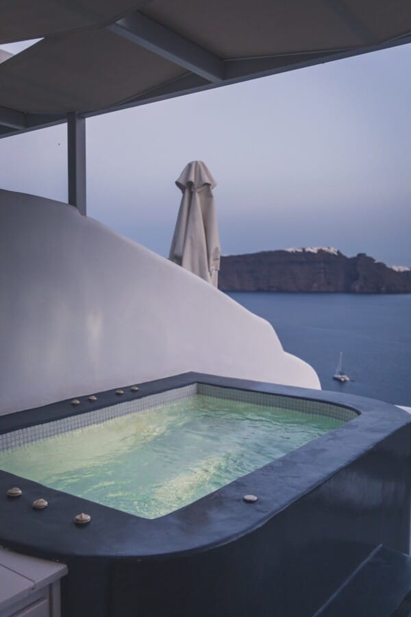 Santorini Secret Suites & Spa